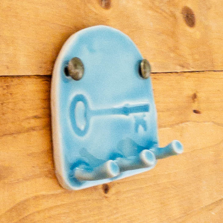 Small Wall-Mounted Key Hanger - Taylor