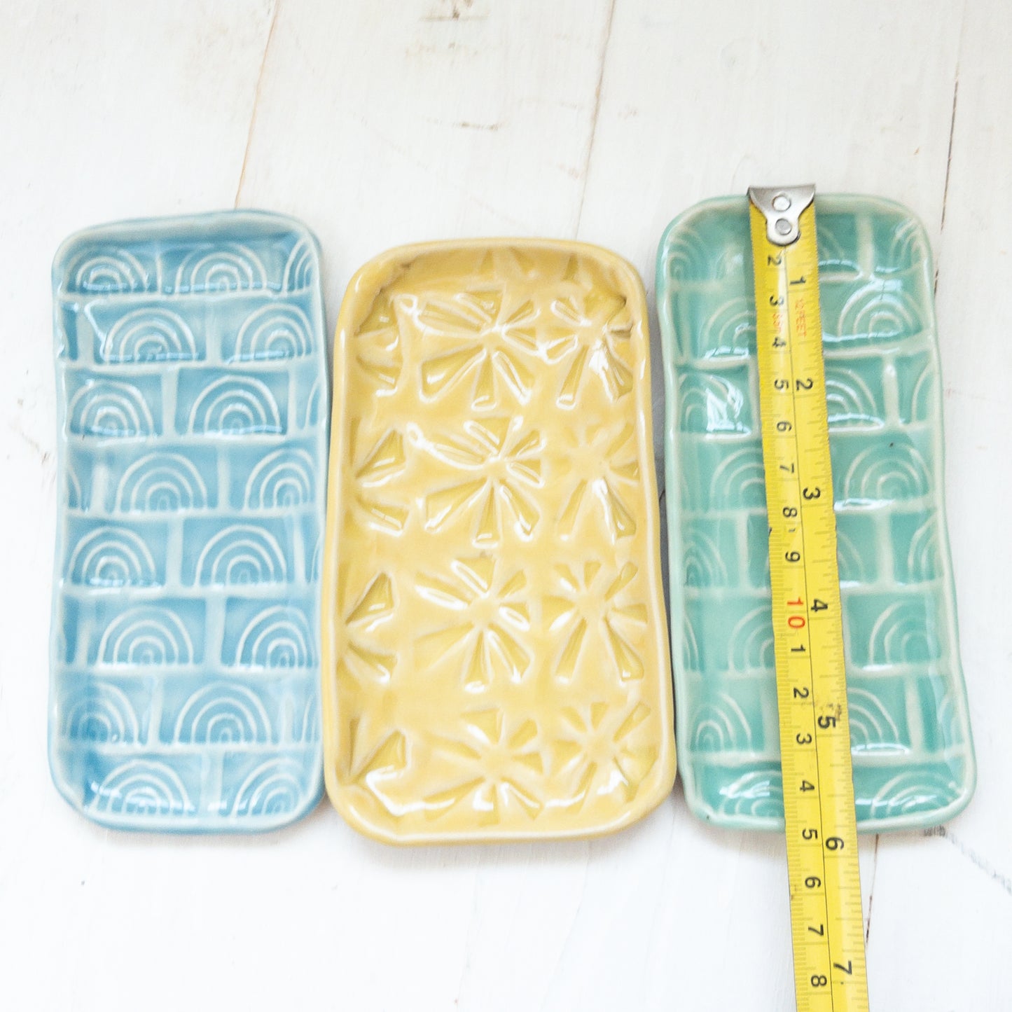 6” Rainbow and Starburst Trays - Taylor