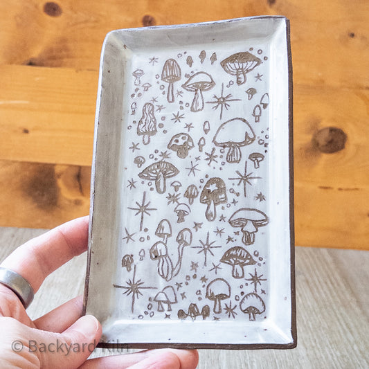 Medium Mushroom Rectangle Tray - Taylor