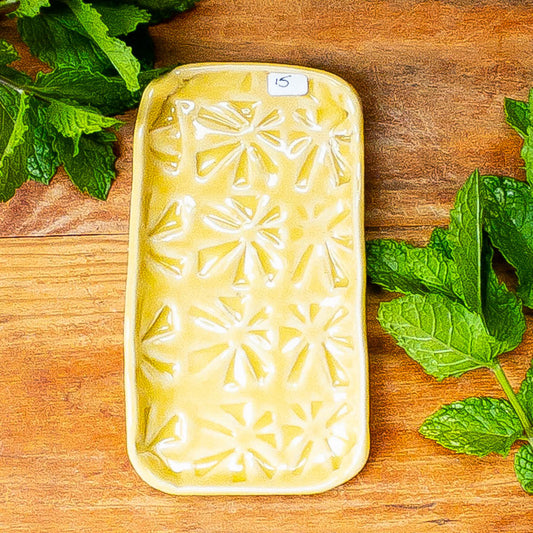 6” Starburst Tray - Taylor