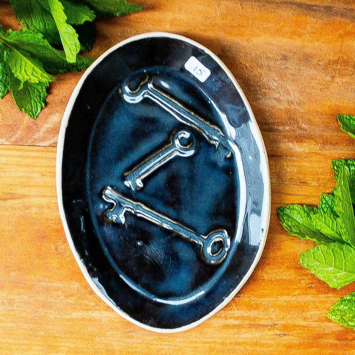 Lg Antique Keys Tray - Taylor
