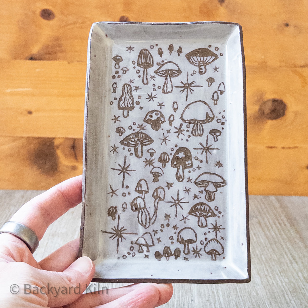 Medium Mushroom Rectangle Tray - Taylor