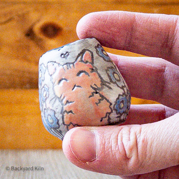 Tiny Cat and Flowers Vase - Taylor