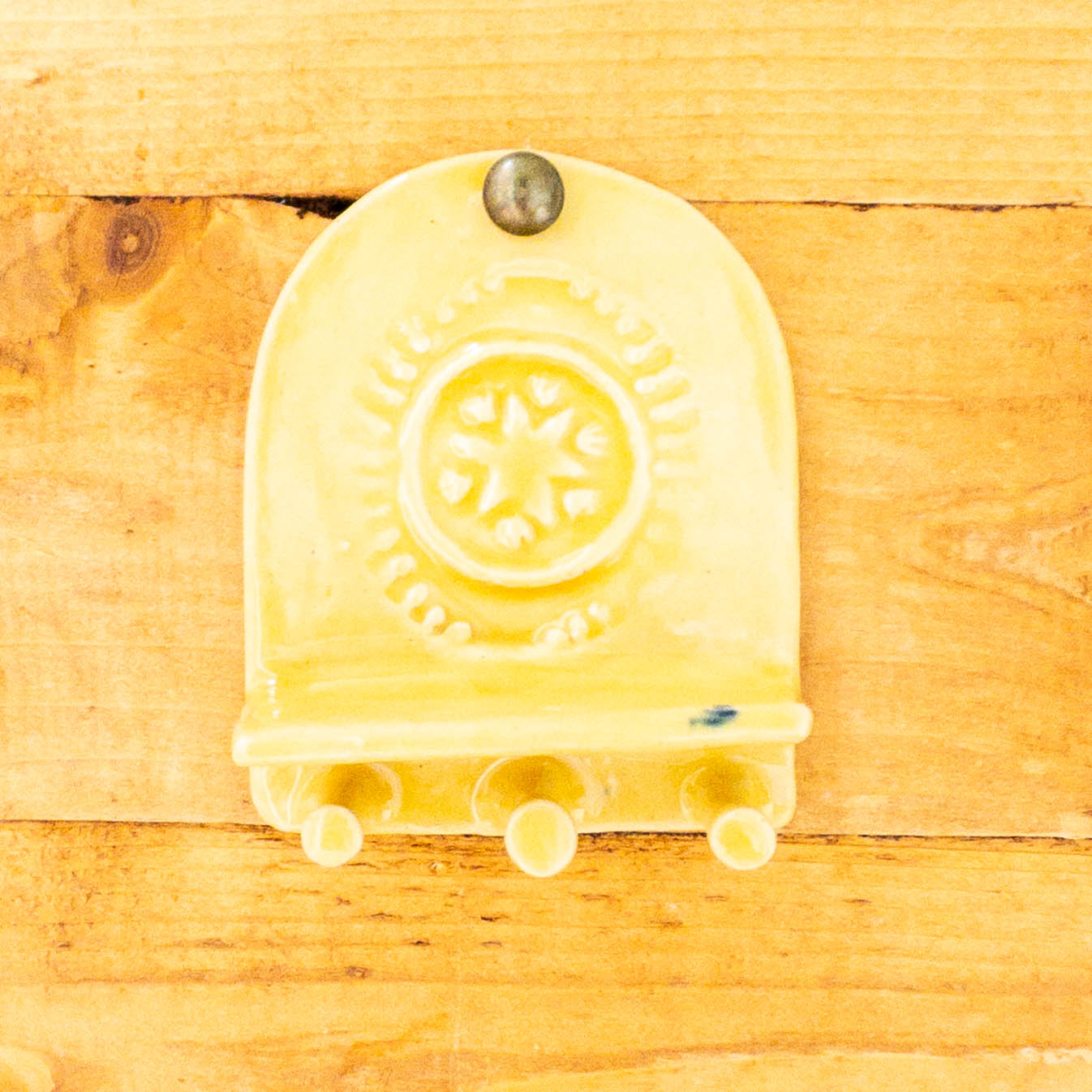 Small Hanging Jewelry Shelf with Pegs - SECOND - Taylor