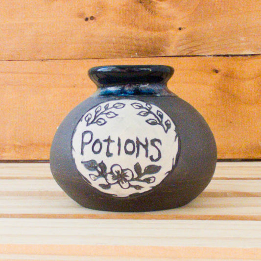 Carved Potions Vase/Bottle - Taylor