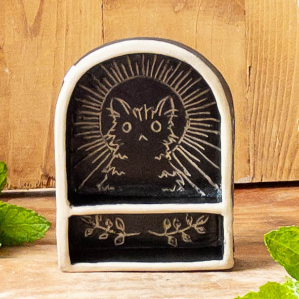 Mini Cat Shrine/Shelf - Taylor