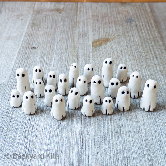 Mini Ghosts Assorted by Taylor
