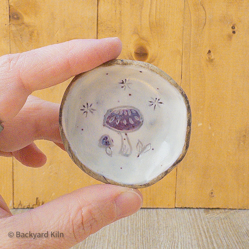Rustic Purple Mushroom Dish Small - Taylor