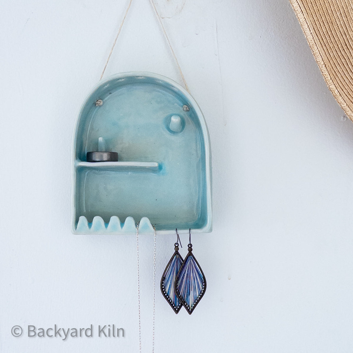 Hanging Jewelry Shelf - Taylor