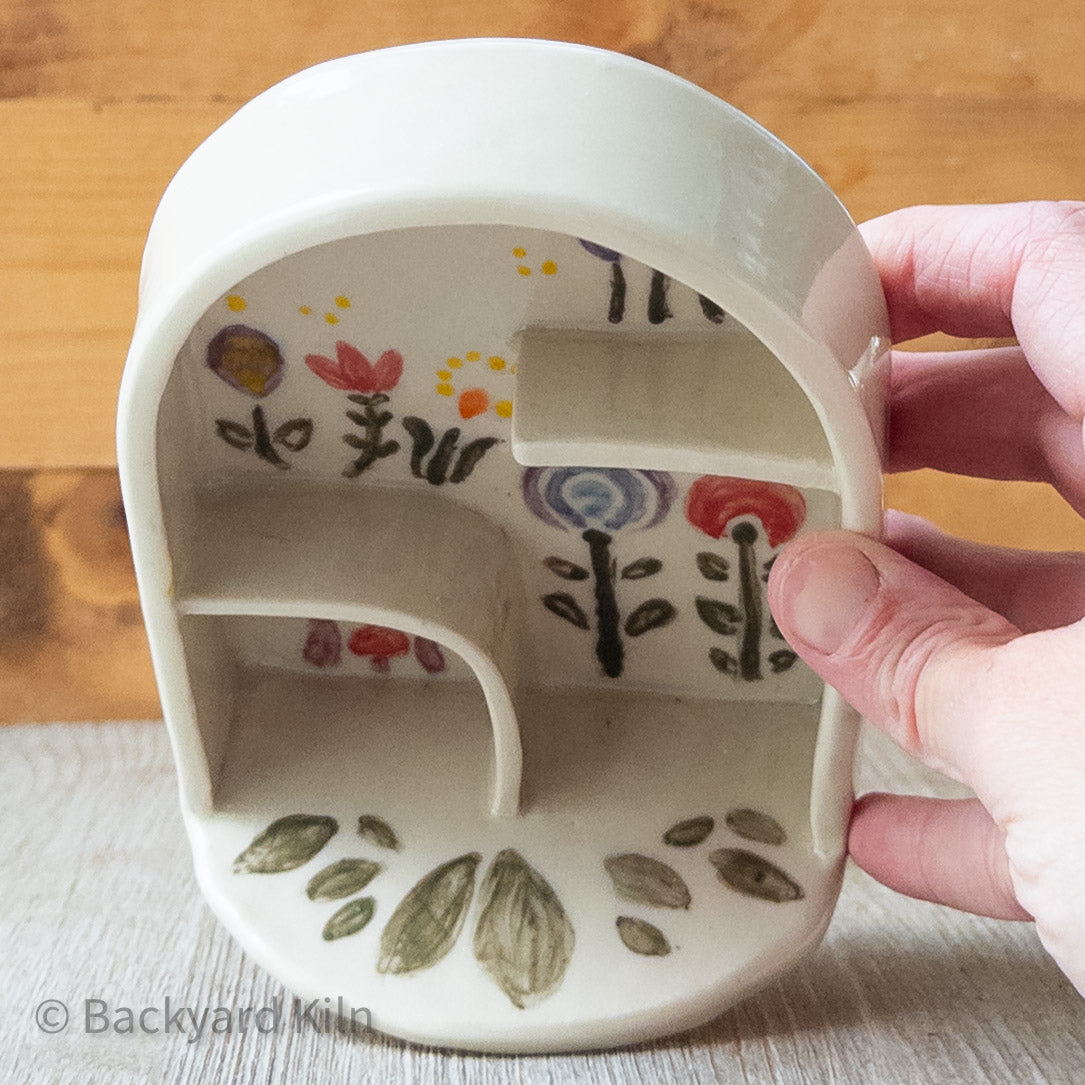 Rainbow Garden Hanging Shrine/Shelf - Taylor