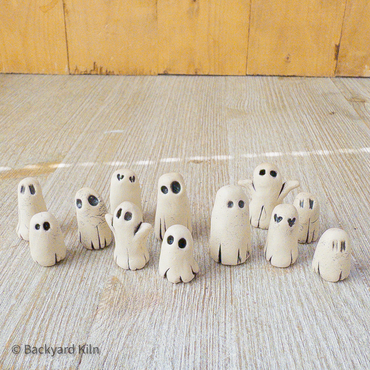 Mini Ghosts Assorted - Taylor
