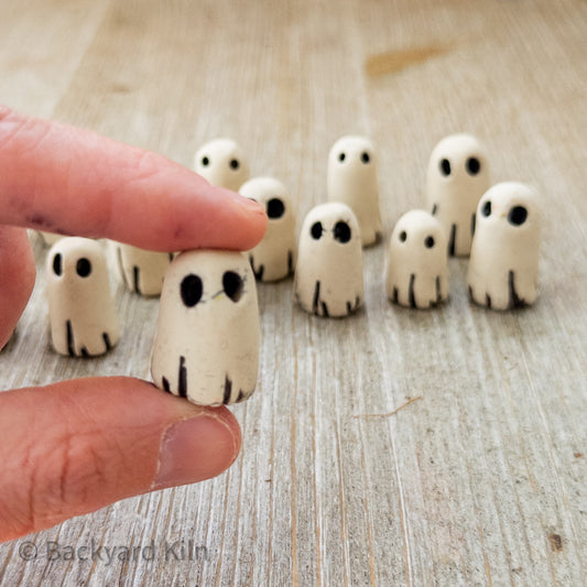 Mini Ghosts Assorted by Taylor