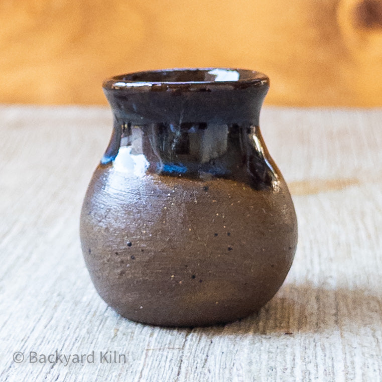 Mini Blue/Brown Cat Whiskers Vase by Taylor ￼