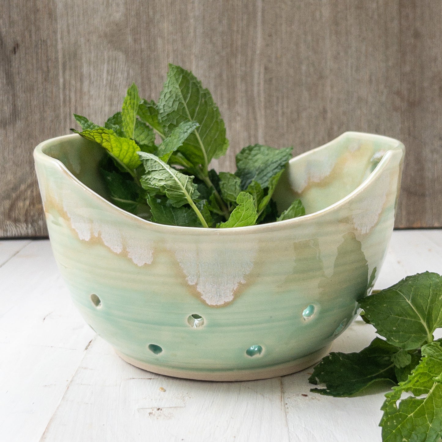 Green Strainer/Berry Bowl - Taylor