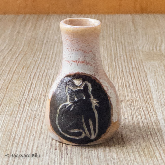Lunar Glaze Mini Cat 🖤 Vase by Taylor