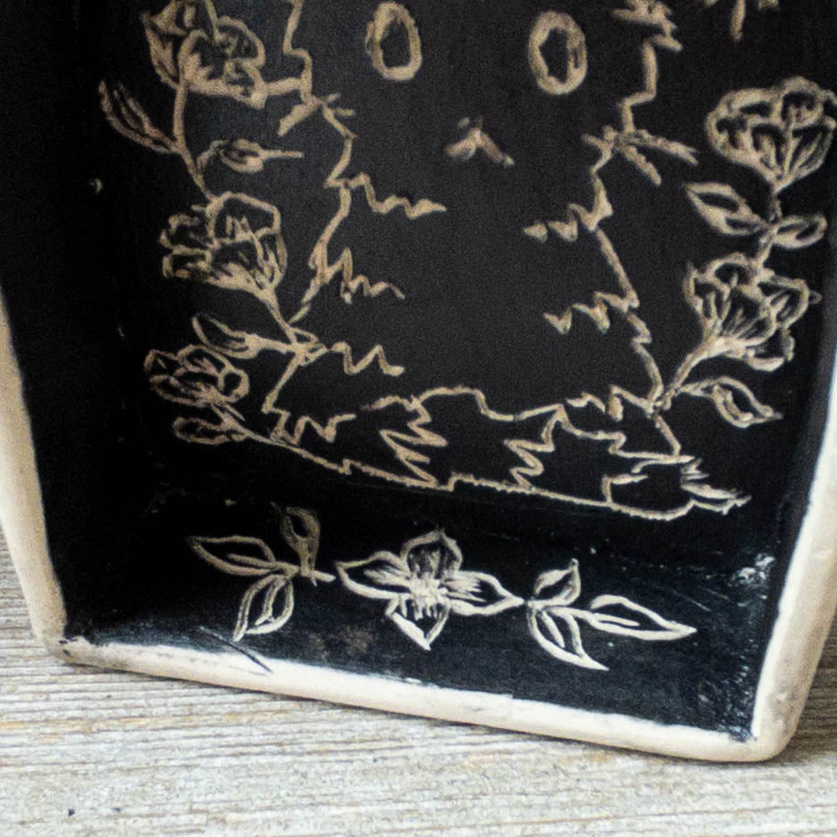 Small Black Hanging Cat Shrine/Shelf - Taylor