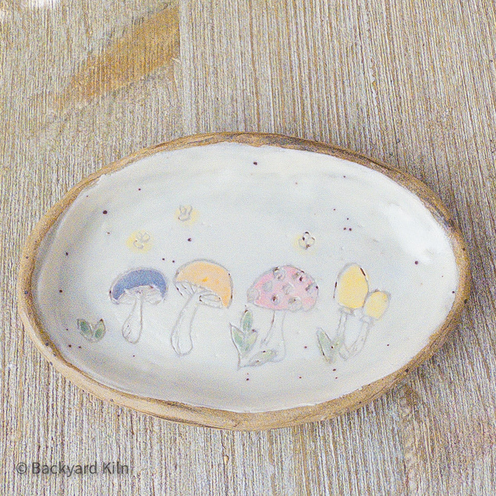 Rustic Mushroom Tray - Taylor