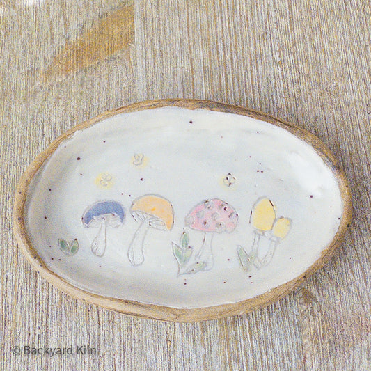 Rustic Mushroom Tray - Taylor