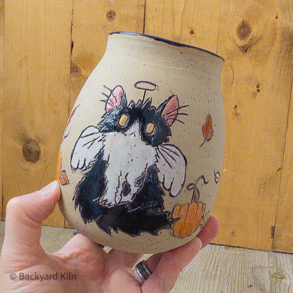 Fundraiser Cat Vase: Frit - Taylor