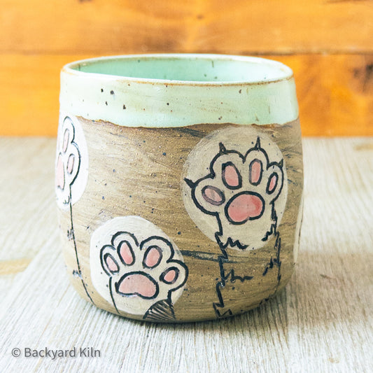 Paws Up Mug Medium - Taylor