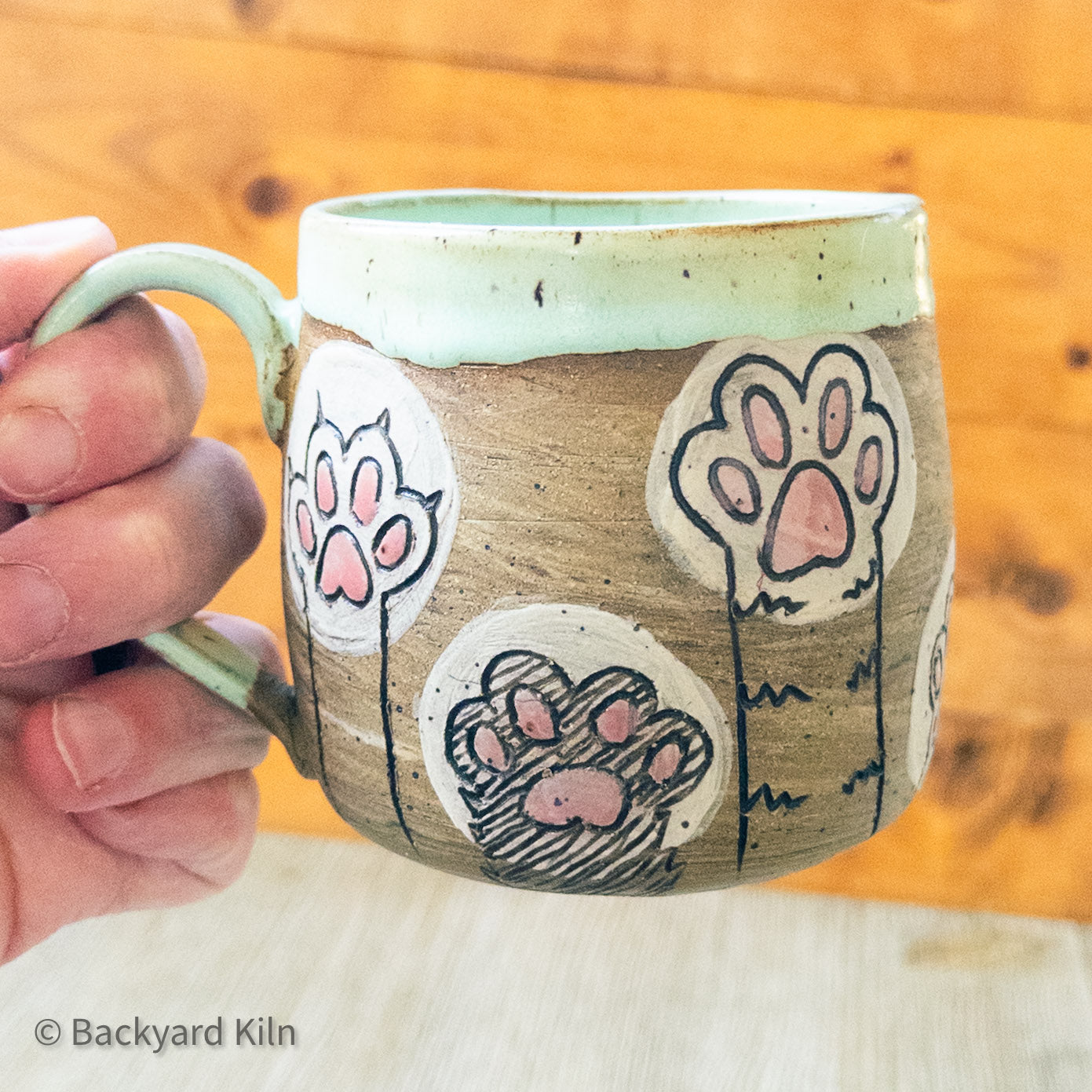 Paws Up Mug Medium - Taylor
