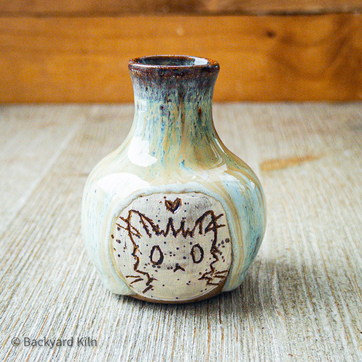 Mini Flow Cat Vase by Taylor