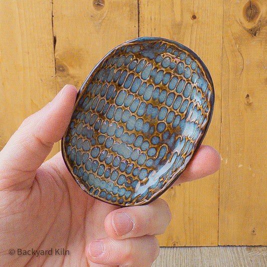 Textured Dish Blue/Brown Small - Taylor