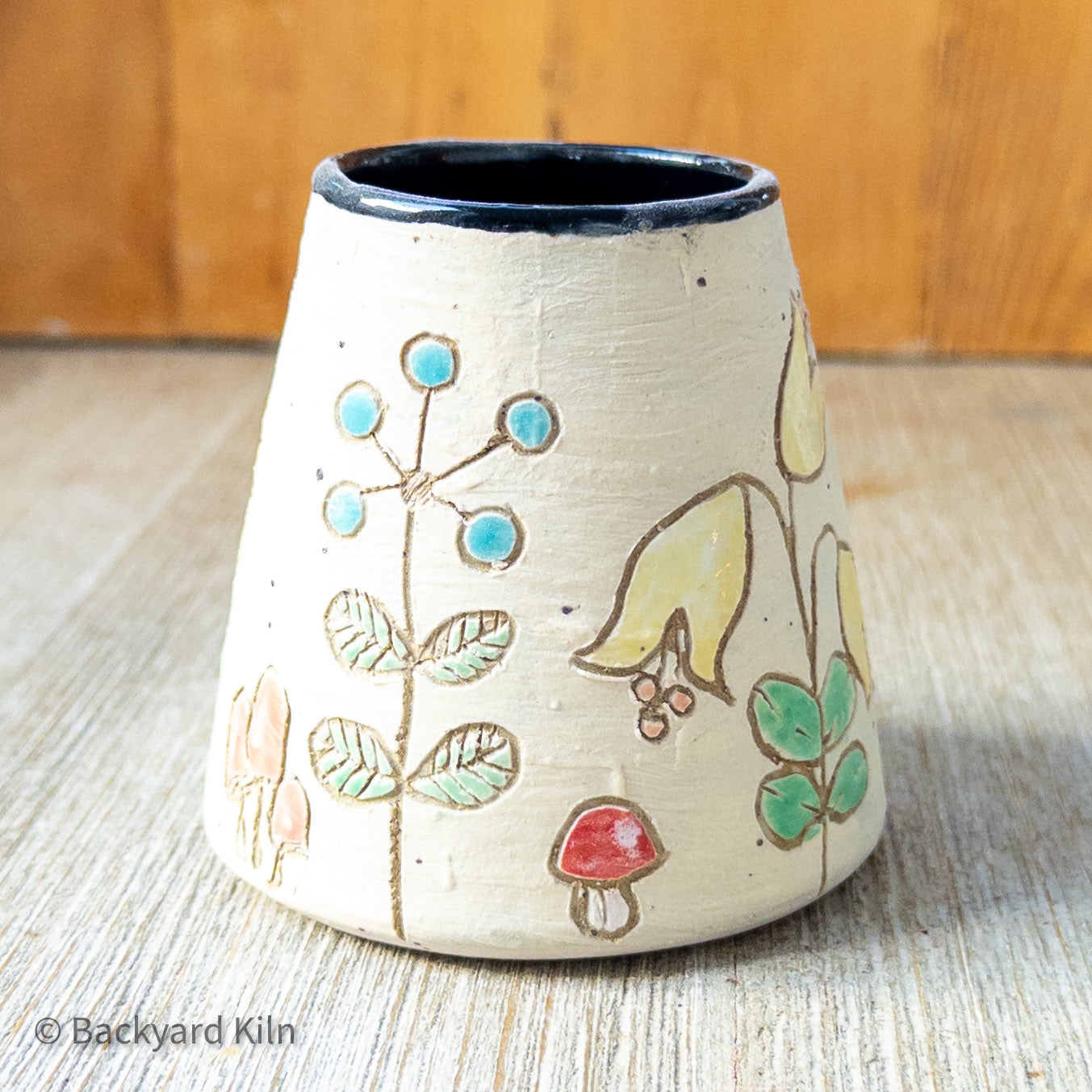 Little Scandi Garden Vase - Taylor