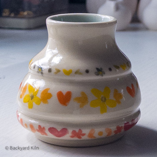 Medium Scandi Bubble Bud Vase by Taylor