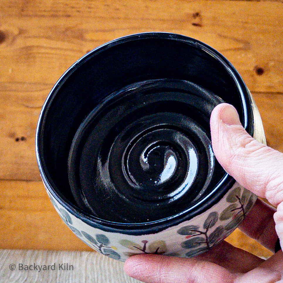 Leaves-Carved Pet Bowl by Taylor