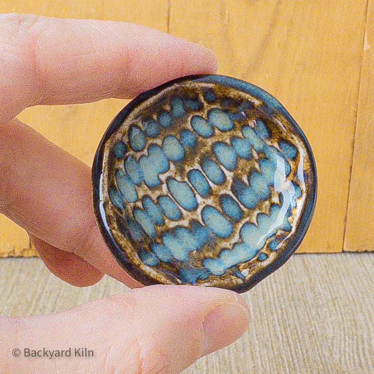Textured Dish Blue/Brown Round Tiny - Taylor